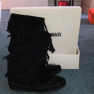 3 Layer Minnetonka Fringe Boot